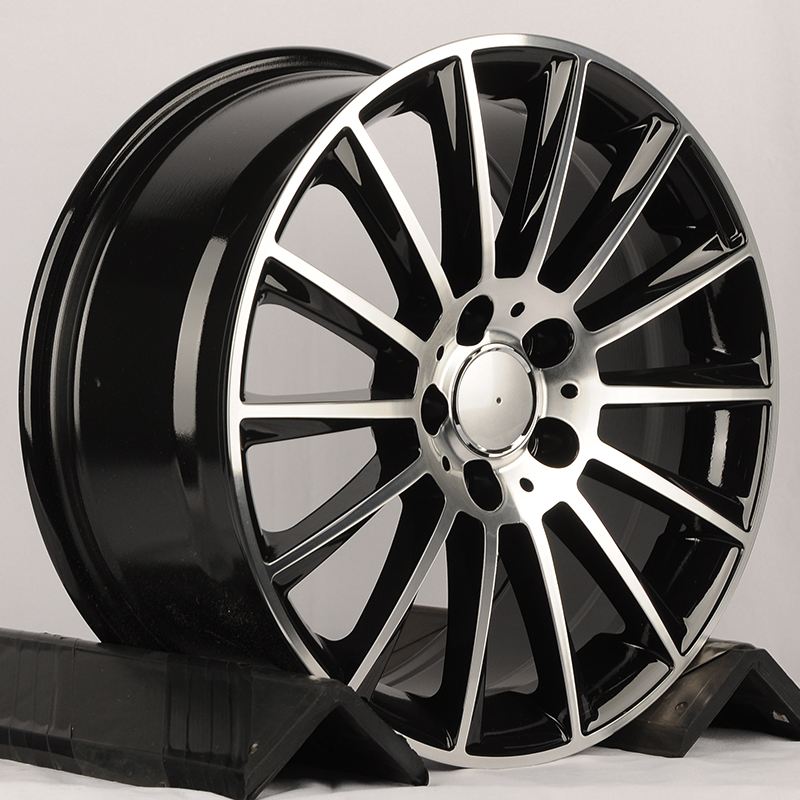 Диски BK836 Powcan BK836 8.0x17/5x112 D66.6 ET45 BKF
