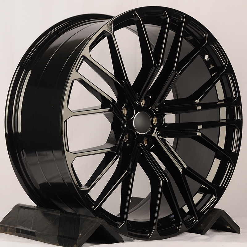 Диски 0410 KoKo Kuture 0410 9.5x22/5x112 D66.45 ET26 Gloss Black