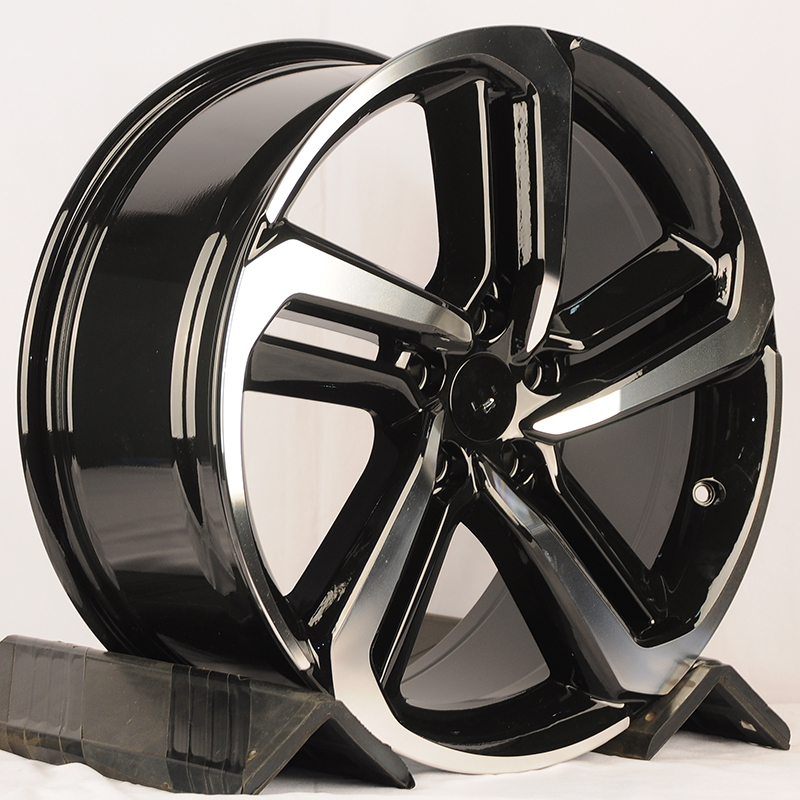 Диски 4187 HMD 4187 8.5x18/5x114.3 D64.1 ET45 BKF