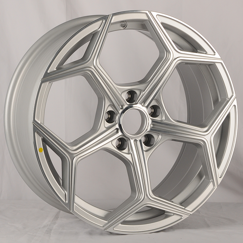 Диски SL562 Koko Kuture SL562 7.5x17/5x114.3 D73.1 ET38 Silver face