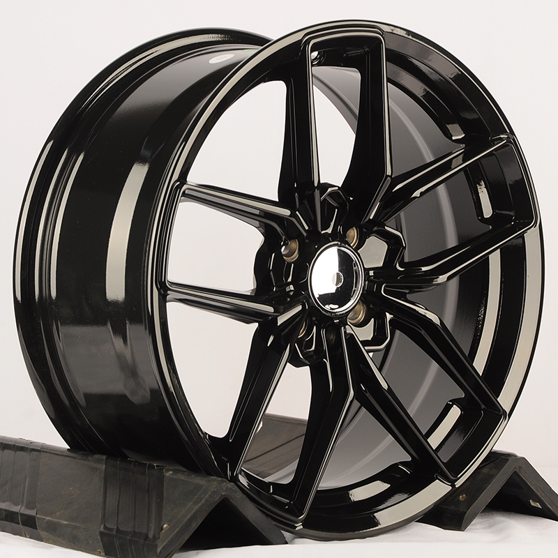 Диски 5605 KoKo Kuture 5605 7.5x17/4x100 D56.5 ET35 Black