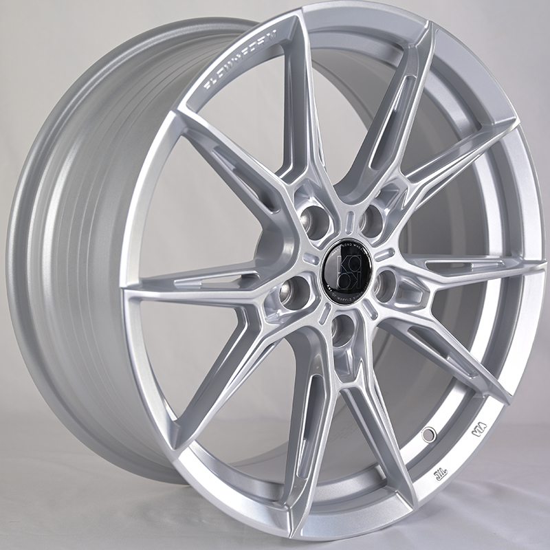 Диски FF597 KoKo Kuture FF597 7.5x17/5x108 D73.1 ET38 Silver