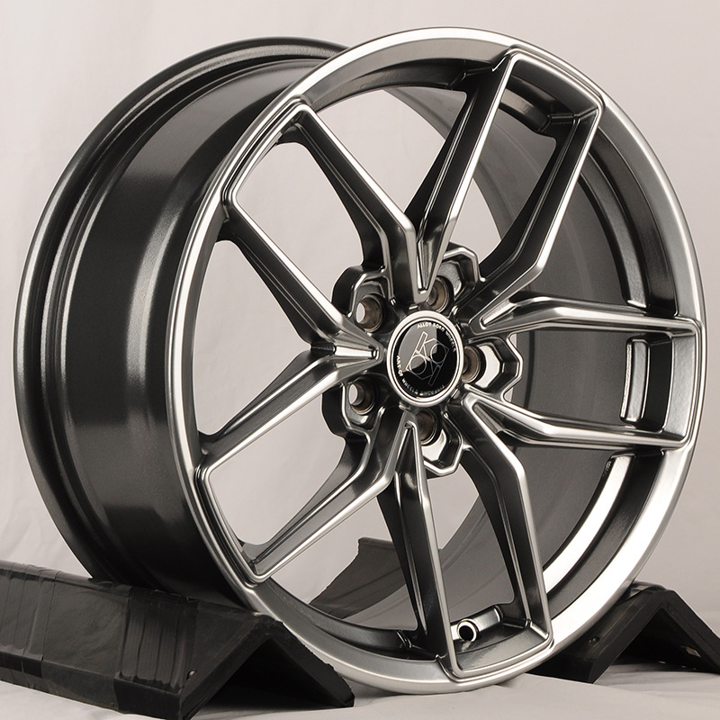 Диски 5605 KoKo Kuture 5605 7.5x17/5x100 D57.1 ET38 HB
