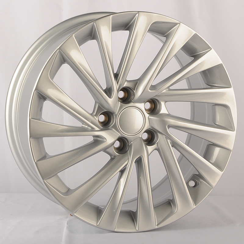 Диски 0207 KoKo Kuture 0207 7.5x17/5x114.3 D60.1 ET40 Silver
