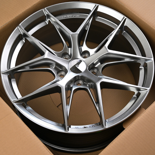 Koko Kuture FF117-GX 8.0x18/5x114.3 D73.1 ET38 Titanium Silver