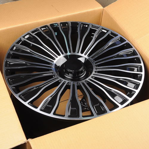 KoKo Kuture 0313 8.5x20/5x112 D66.6 ET38 Black Polished (передняя ось)