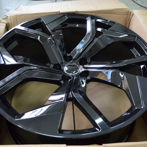 IWheel B376 10.0x22/5x112 D66.6 ET26 Gloss Black