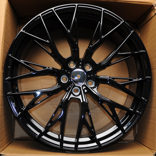 KoKo Kuture 0387 8.5x19/5x114.3 D67.1 ET42 Gloss Black