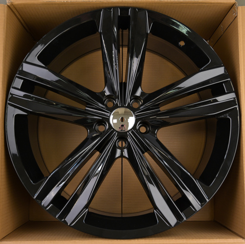 Powcan BK5293 8.0x18/5x112 D57.1 ET35 Gloss Black