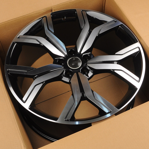 Zumbo Wheels LR06 9.5x22/5x120 D72.6 ET45 BKF