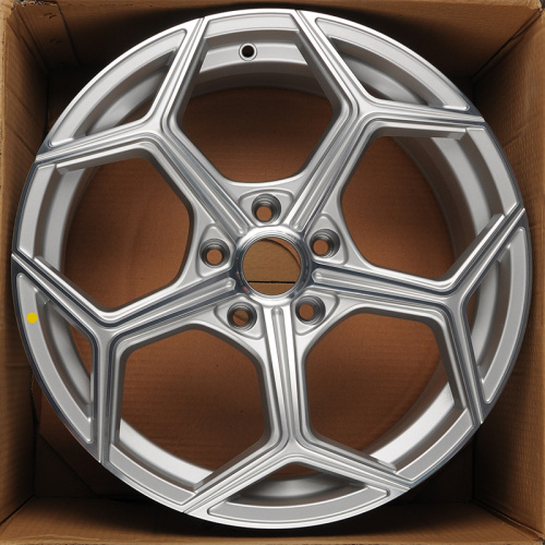 Koko Kuture SL562 7.5x17/5x108 D73.1 ET38 Silver face