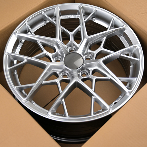 HMD 1295 8.5x19/5x114.3 D67.1 ET40 HB