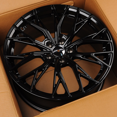 HMD LK013 8.0x18/5x108 D73.1 ET35 Gloss Black