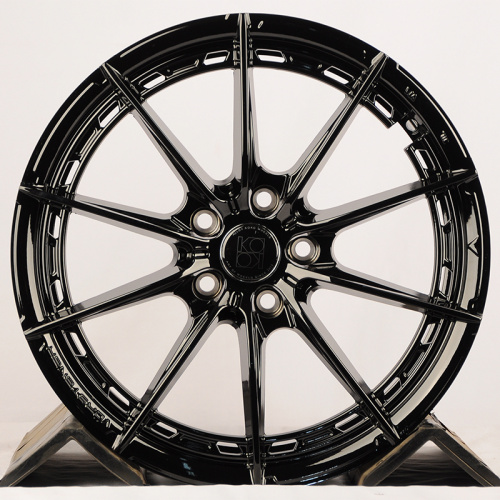 KoKo Kuture FF586 8.0x18/5x114.3 D73.1 ET38 Full Gloss Black
