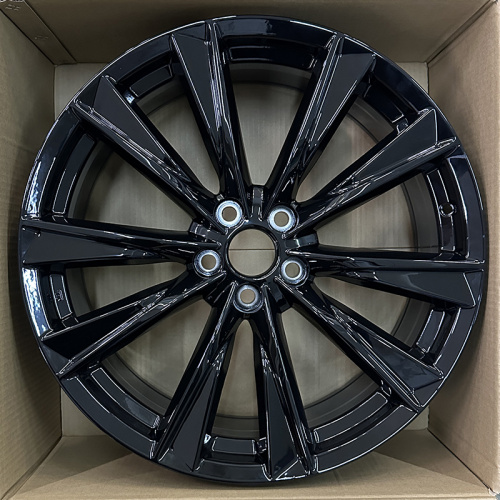 IWheel IVF-3202 8.0x20/5x114.3 D60.1 ET30 B
