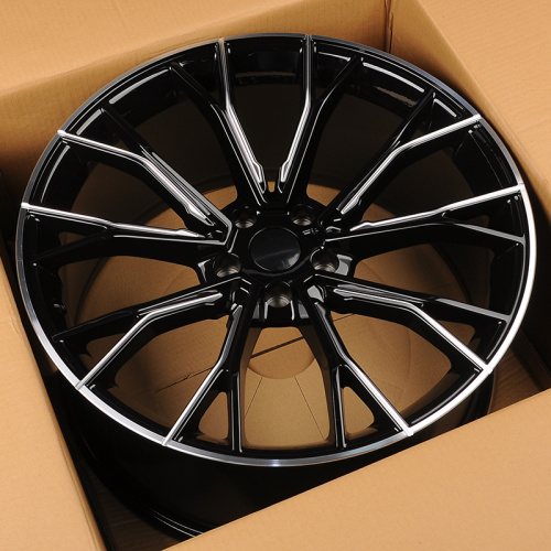 KoKo Kuture 0220 10x20/5x112 D66.6 ET40 Black Milled+ML (задняя ось)