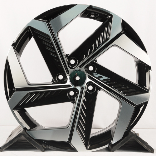 Powcan Y1224 7.5x18/5x114.3 D67.1 ET51 BKF