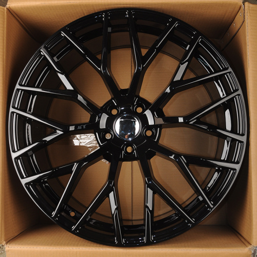 Powcan BK5710 9.5x21/5x112 D66.6 ET35 Gloss Black