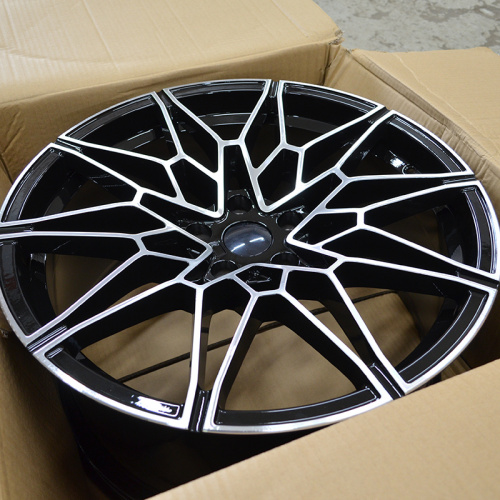 KoKo Kuture 0293 8.5x19/5x112 D66.6 ET25 Gloss Black / Machined (передняя ось)