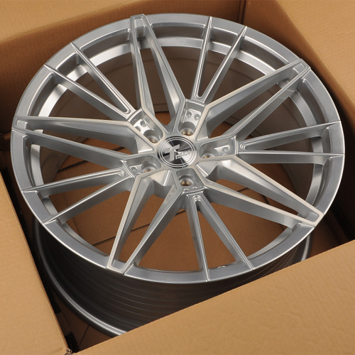 Tisli Phoenix G 8.5x20/5x112 D66.6 ET25 Brushed Silver (передняя ось)