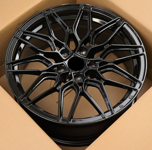 KoKo Kuture FF120-GX 7.5x17/5x120 D72.56 ET35 Gloss Black