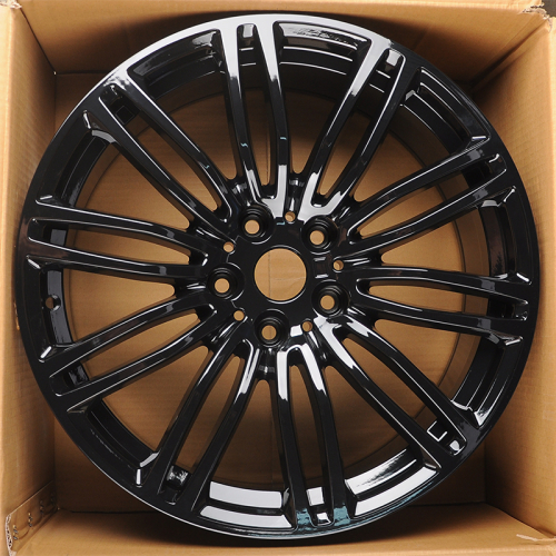 Zumbo Wheels BM18 8.5x19/5x120 D72.6 ET25 Gloss black