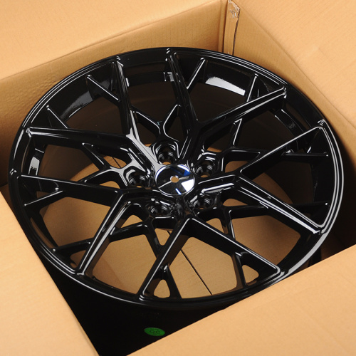Koko Kuture ZS034 8.0x18/5x112 D66.6 ET38 Gloss Black