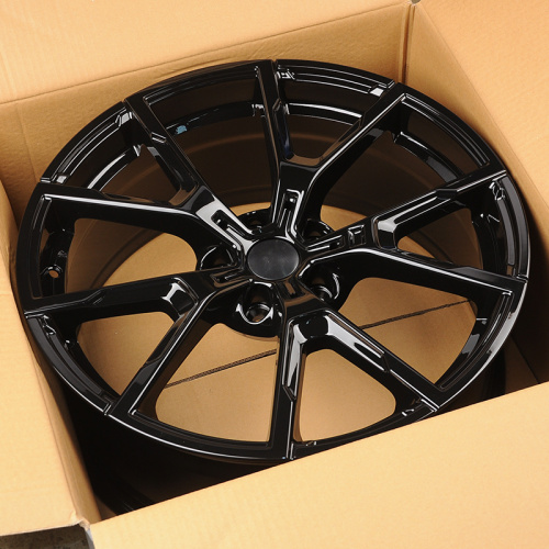 Powcan BK5601 9.0x19/5x112 D66.6 ET42 Gloss Black (задняя ось)