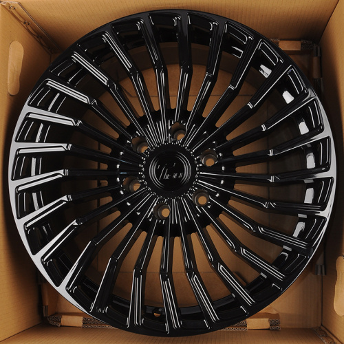 Tisli Spark B 9.0x20/6x139.7 D100.1 ET35 Gloss Black