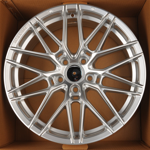 Makstton MST FASTER GT 715 7.5x17/5x108 D63.35 ET38 Hyper Silver with Milling