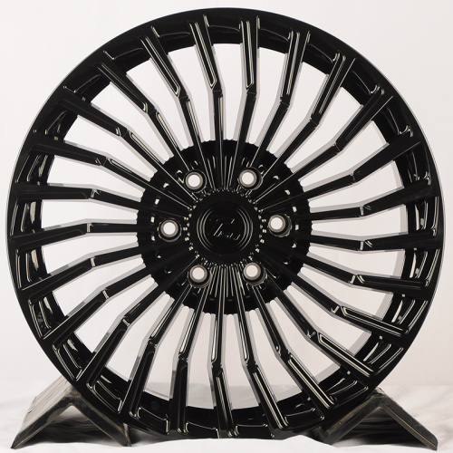 Tisli Spark B 9.0x20/5x114.3 D73.1 ET35 Gloss Black