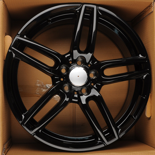 Powcan BK5434 8.0x19/5x112 D66.6 ET33 Black (в круг)
