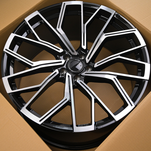 IWheel FC760 10.0x22/5x112 D66.45 ET26 Black Machined Face