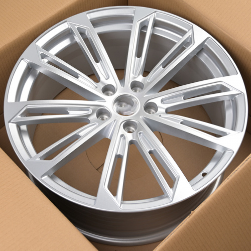 KoKo Kuture FF560 7.5x17/5x112 D57.1 ET38 Silver
