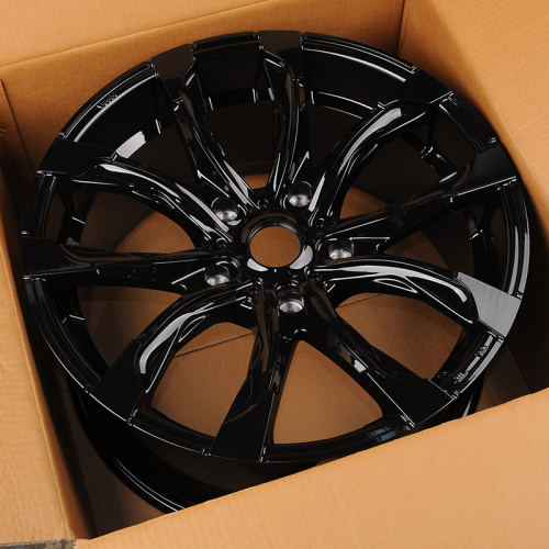 Luistone L1575 10.0x20/5x150 D110.1 ET45 Gloss Black
