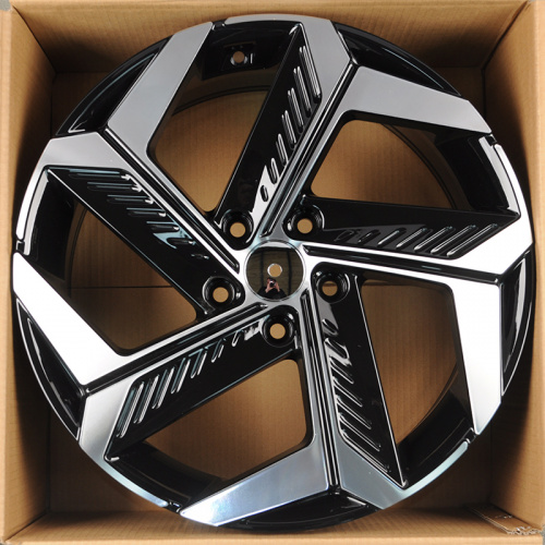 Powcan Y1224 7.5x18/5x114.3 D67.1 ET51 BKF