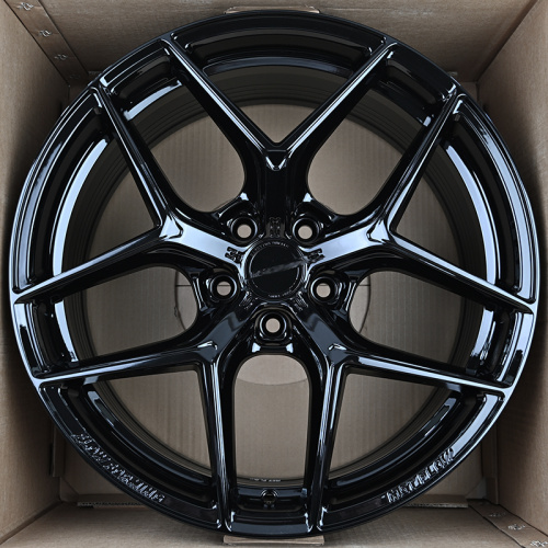 Makstton MST-FF-FK07 7.5x17/5x114.3 D73.1 ET35 Piano Black