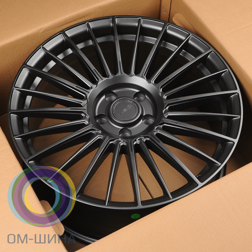 Ivision Wheel Innovate X 8.5x19/5x114.3 D67.1 ET35 MG