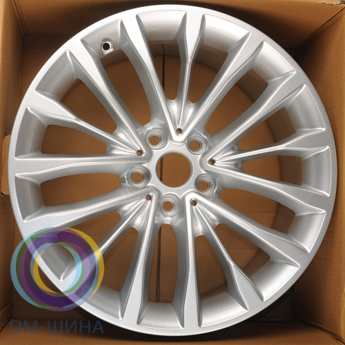 Anzoo H3001D 8.0x18/5x112 D66.56 ET30 Silver