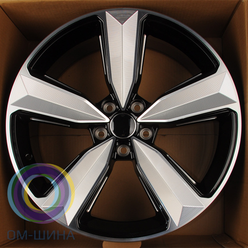 HMD 8753 8.5x19/5x112 D66.5 ET35 Gloss Black Machined Face + Milling Window