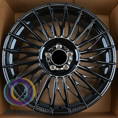 RGW Wheels RGW0823 8.0x20/5x114.3 D67.1 ET45 Gloss Black (левый)