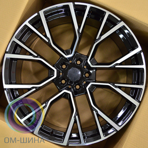 IWheel CR03016 9.5x22/5x112 D66.6 ET35 Black Machined Face (передняя ось)
