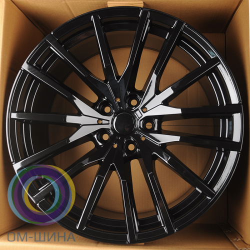 Extreme Wheels BM052 10.5x21/5x112 D66.6 ET43 Gloss Black (задняя ось)