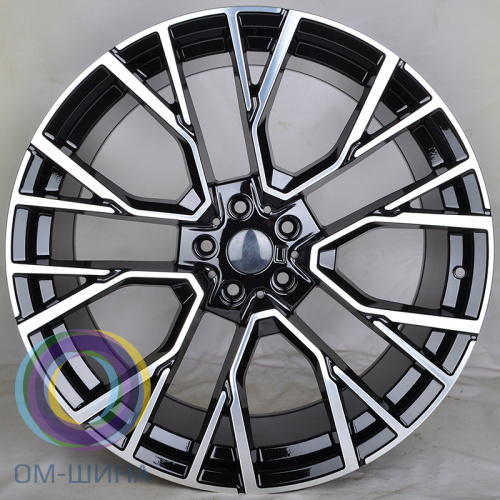 IWheel CR03016 10.5x22/5x112 D66.56 ET40 Black Machined Face (задняя ось)