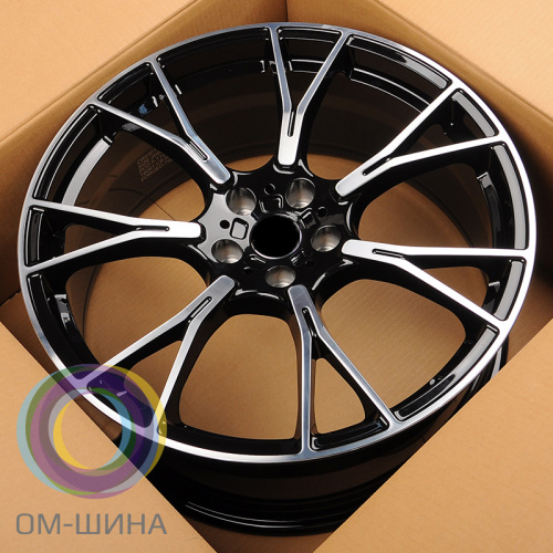 IWheel CR8823 9.5x19/5x112 D66.45 ET38 Black Machined Face (задняя ось)