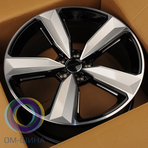 HMD 8753 8.5x19/5x112 D66.5 ET35 Gloss Black Machined Face + Milling Window