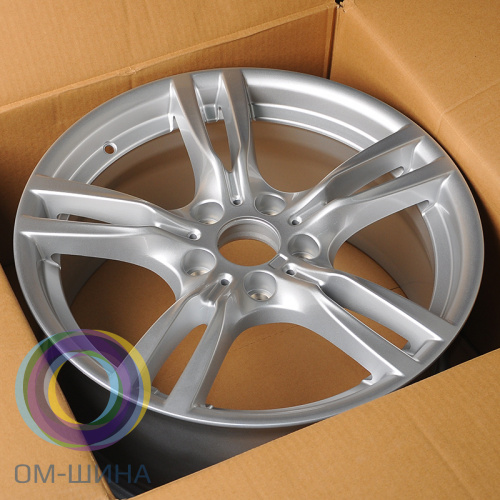 Anzoo H936D 8.5x18/5x120 D72.6 ET47 Silver (задняя ось)