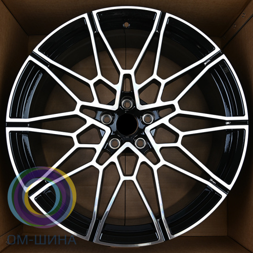 RGW Wheels RGW1842 9.5x21/5x112 D66.56 ET43 Gloss Black Machine Face (задняя ось)