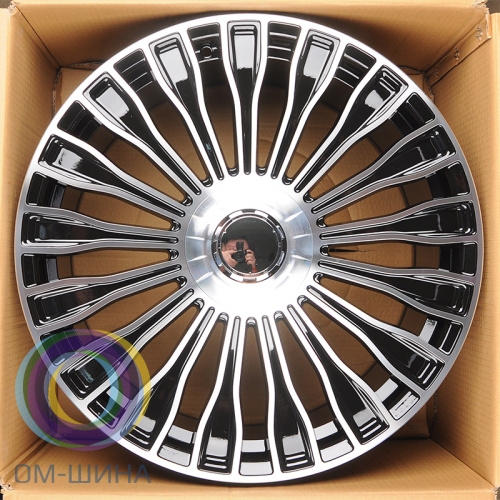 IWheel IV-313 10.0x21/5x112 D66.6 ET35 Black Machined Face (в круг)