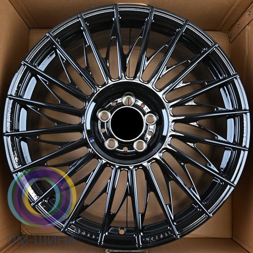 RGW Wheels RGW0823 8.0x20/5x114.3 D67.1 ET45 Gloss Black (правый)
